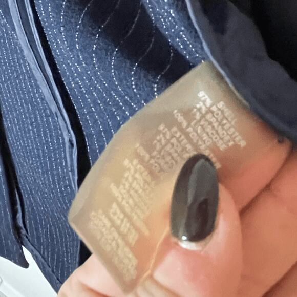 Tommy Hilfiger Women's Pinstriped Navy Open-Front Blazer Jacket 12 Office Chic - Picture 8 of 8